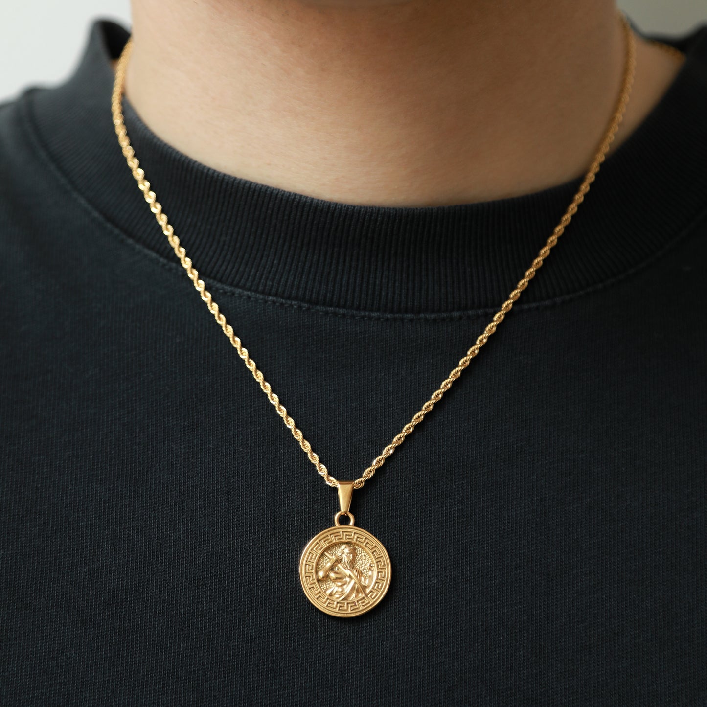 Zeus Pendant - Gold