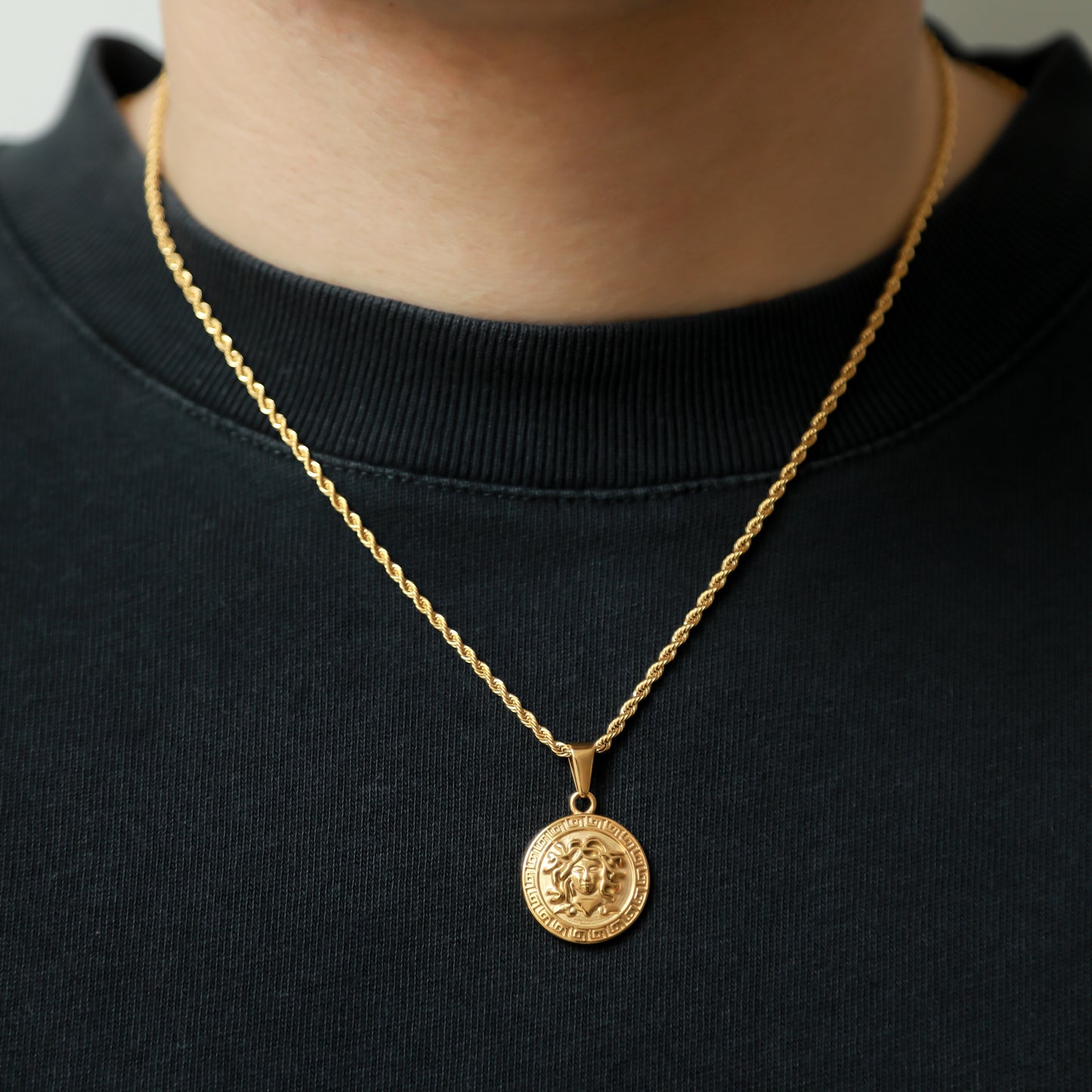 Medusa Pendant - Gold